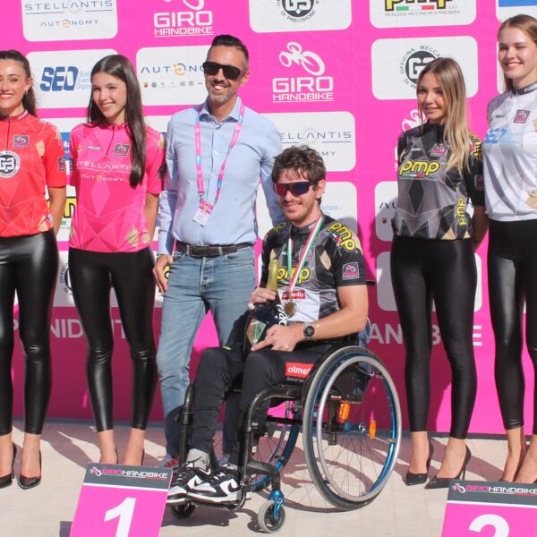 Premiazione Fabio Marzocchi Maglia nera